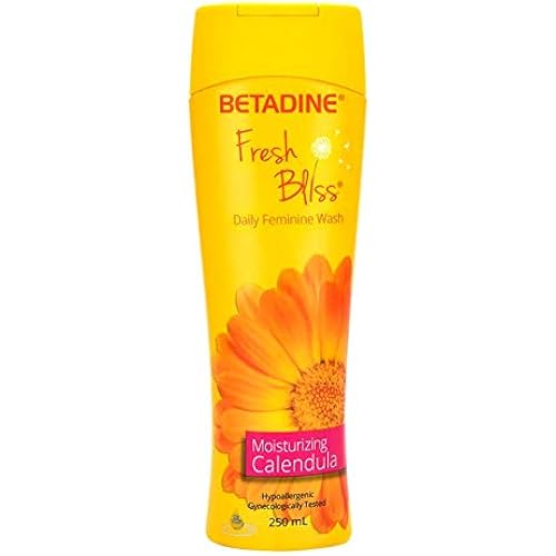 Betadine Fresh Bliss Daily Feminine Wash Moisturizing Calendula | Optimum Moisture | Hypoallergenic & Gynecologically Tested | 150 mL Pack of 1