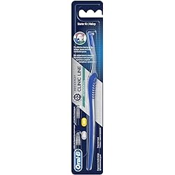 Oral-B Interdental Brush Handle with 2 Tapered Refill Brushes
