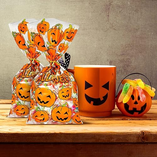 HESTYA 50 Counts 15 x 25 cm Flat Clear Cellophane Treat Bags Block Bottom Pumpkin Halloween Patterned Storage Bags Sweet Bags with 300 Pieces Twist Ties for Halloween Christmas Party FavorStyle D