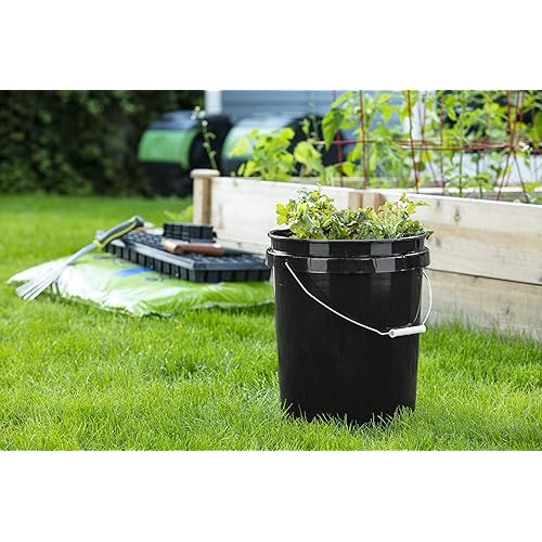 United Solutions 5 Gallon Bucket, Heavy Duty Plastic Bucket, Comfortable Handle, Easy to Clean, Perfect for on The Job, Home Improvement, or Household Cleaning; Black, Pack of 3