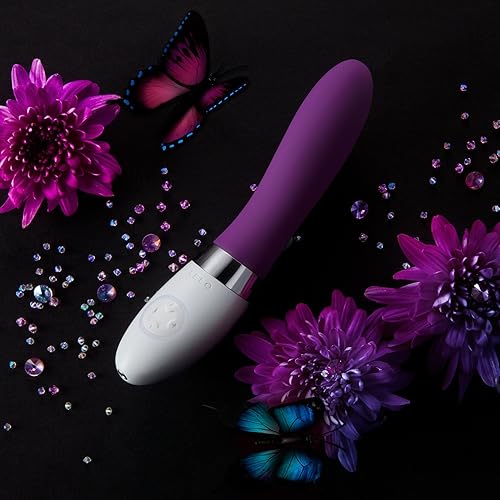 LELO LIV 2 Intimate Electric Massager Plum, Women's Personal Massager with Thrilling Vibes and Medium Size to Fit Every Woman